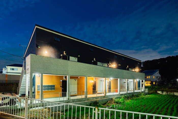 物件外観写真1　(外観写真)