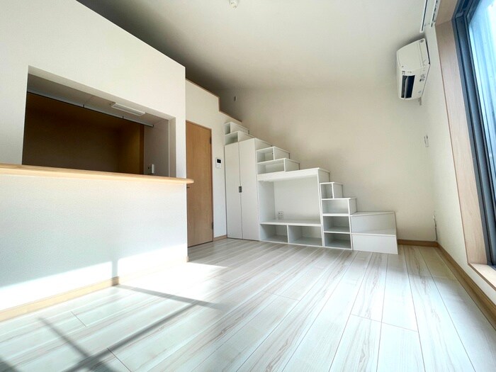 物件内観写真8　(居室)