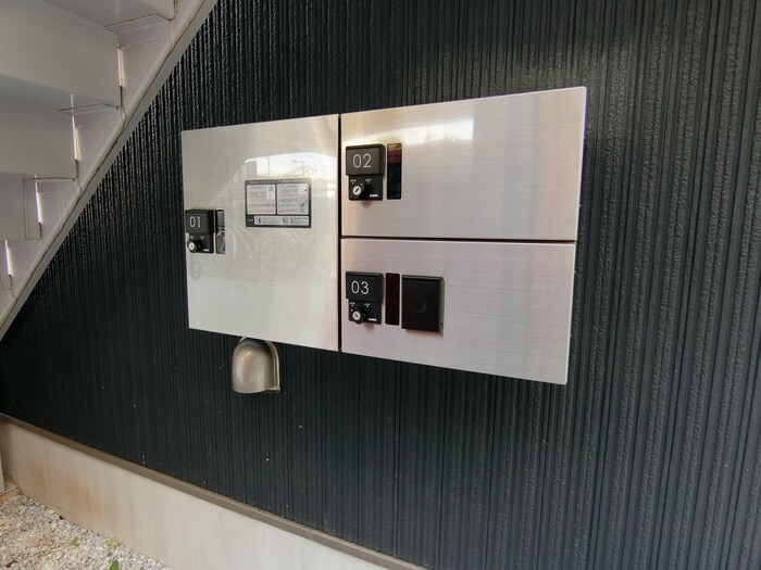 物件外観写真4　(建物設備)