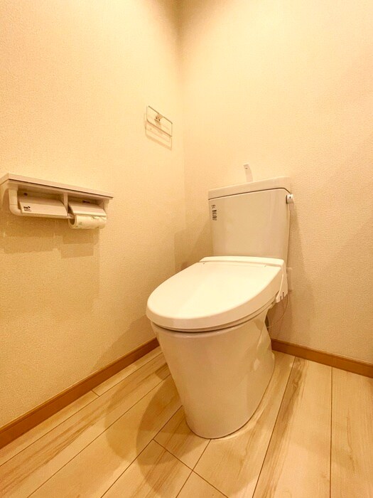 物件内観写真11　(トイレ)