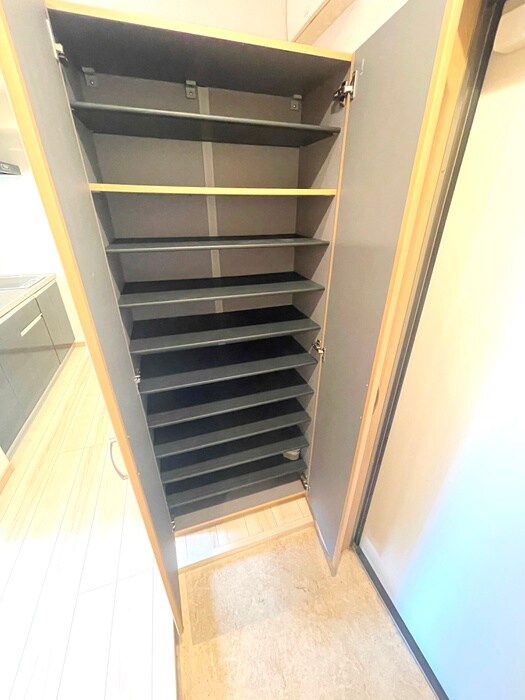 物件内観写真21　(靴箱)