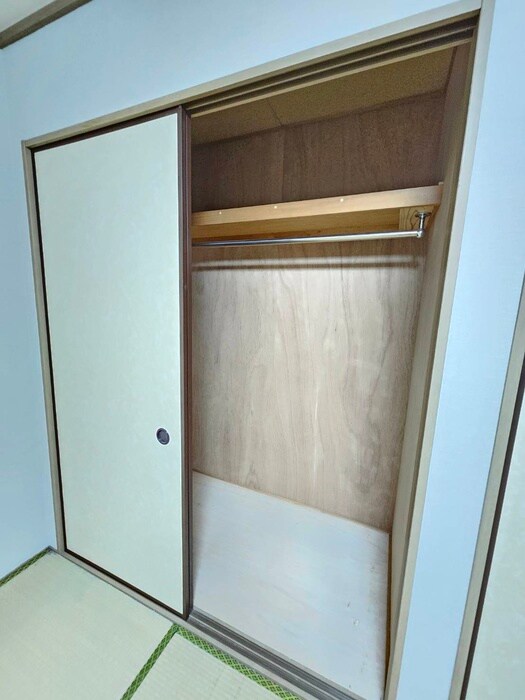 物件内観写真10　(収納)