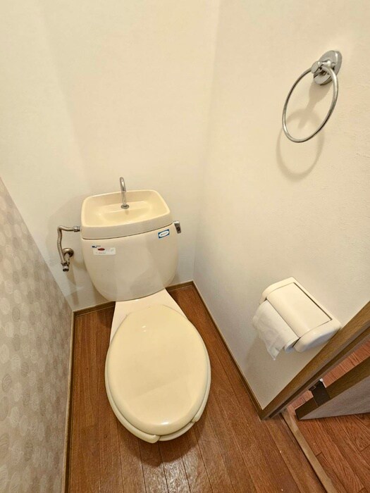 物件内観写真14　(トイレ)