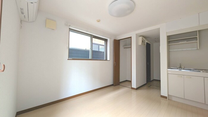 物件内観写真10　(居室)