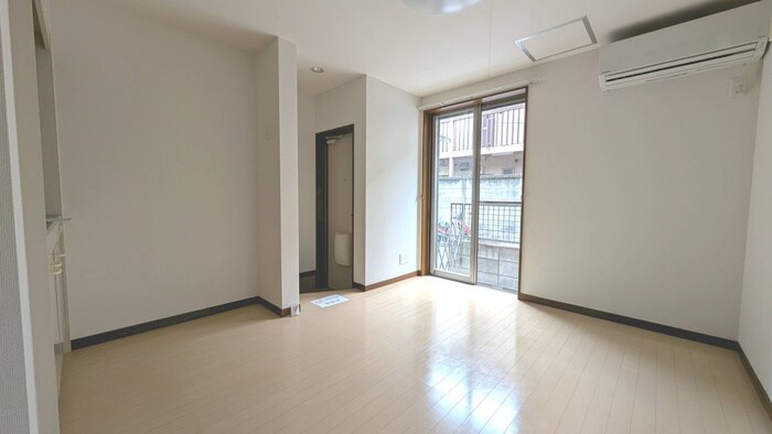 物件内観写真11　(居室)