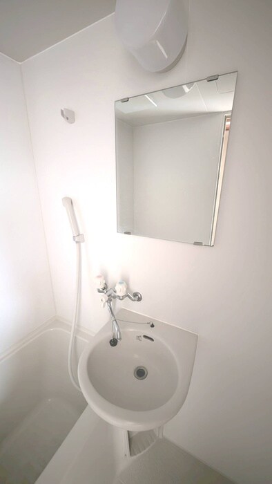 物件内観写真15　(洗面)