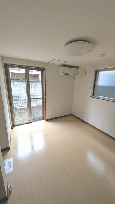 物件内観写真18　(居室)