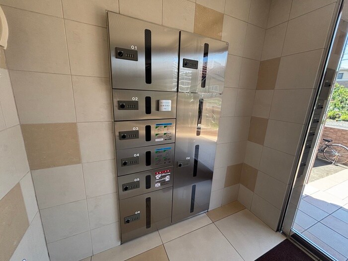 物件外観写真4　(建物設備)