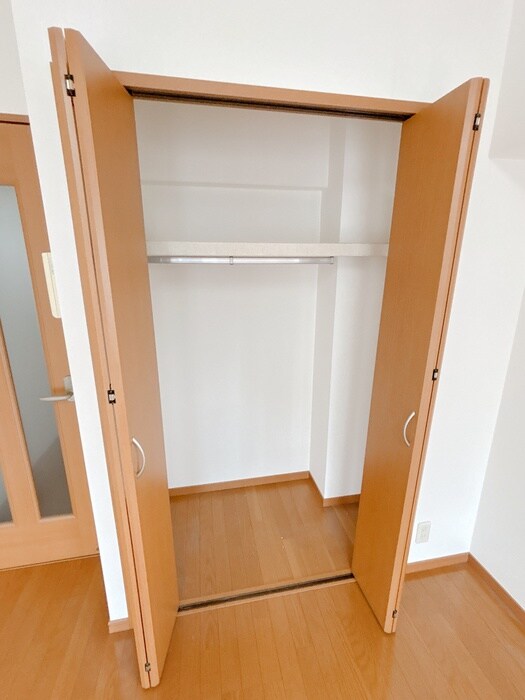 物件内観写真10　(収納)