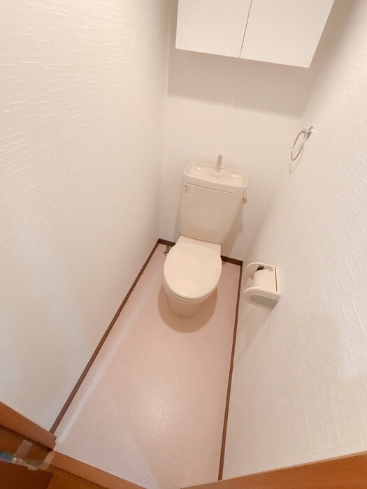 物件内観写真12　(トイレ)