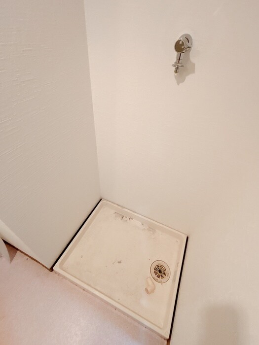 物件内観写真19　(洗濯機置場)