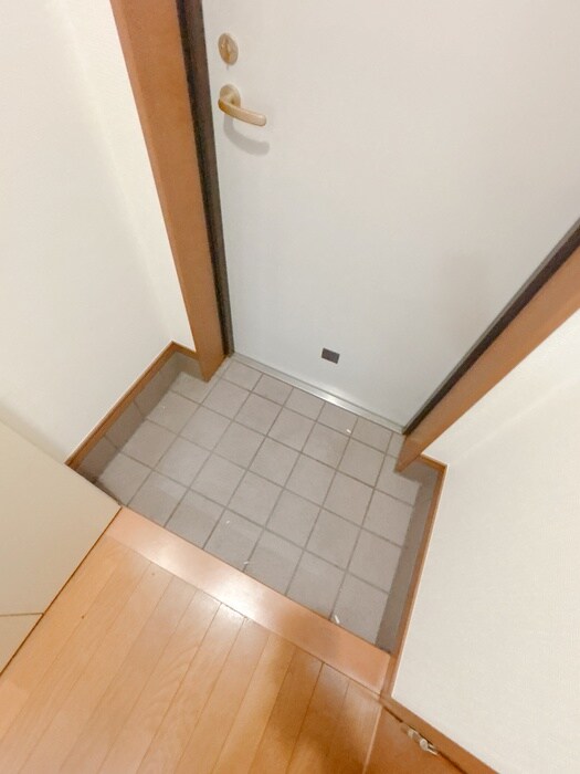 物件内観写真21　(玄関)