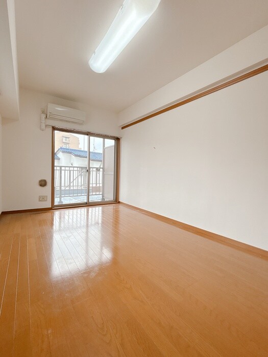 物件内観写真22　(居室)