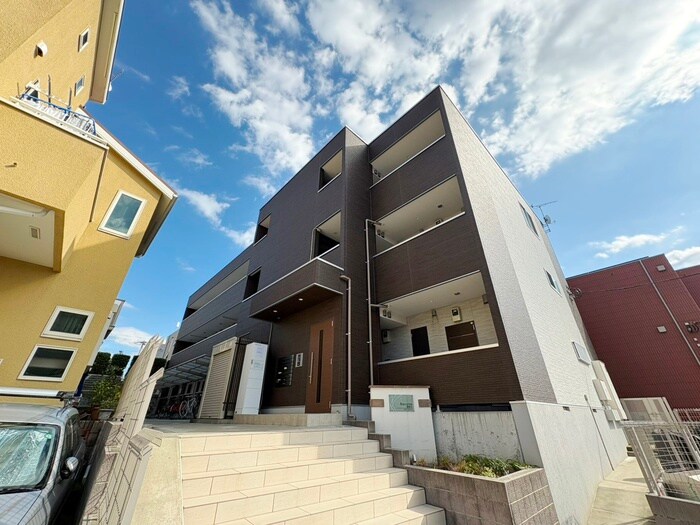 物件外観写真2　(外観写真)