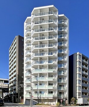 ｼｰｽﾞﾝﾌﾗｯﾂ蔵前清澄通り外観写真