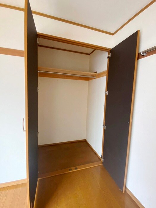 物件内観写真11　(収納)