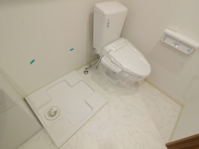 物件内観写真12　(トイレ)