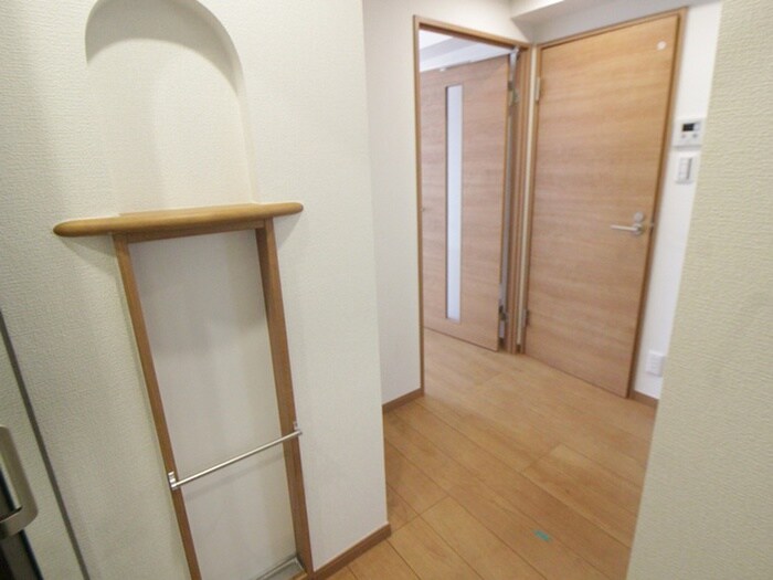 物件内観写真14　(廊下)