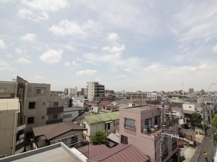 物件内観写真17　(室内からの展望)