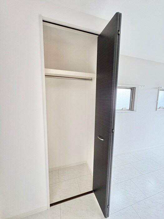 物件内観写真12　(収納)