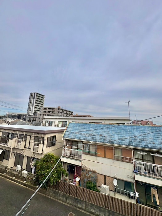 物件内観写真14　(室内からの展望)