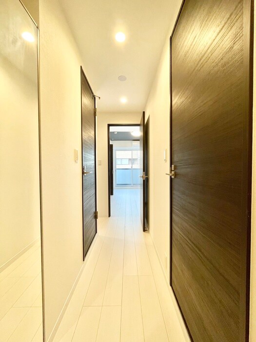 物件内観写真19　(廊下)