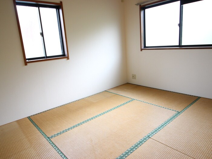 物件内観写真8　(居室)