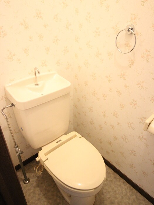 物件内観写真13　(トイレ)