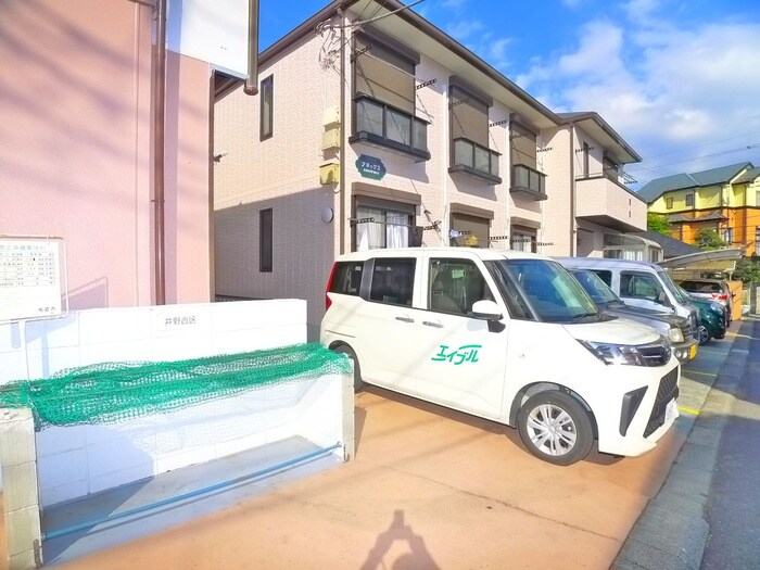 物件外観写真3　(建物設備)