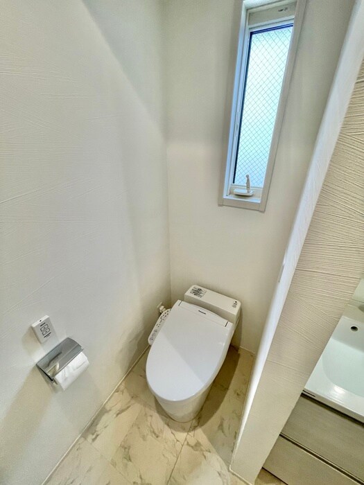 物件内観写真10　(トイレ)