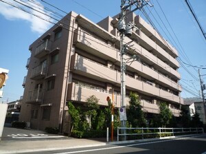 コンフォール・シェ・ソア外観写真