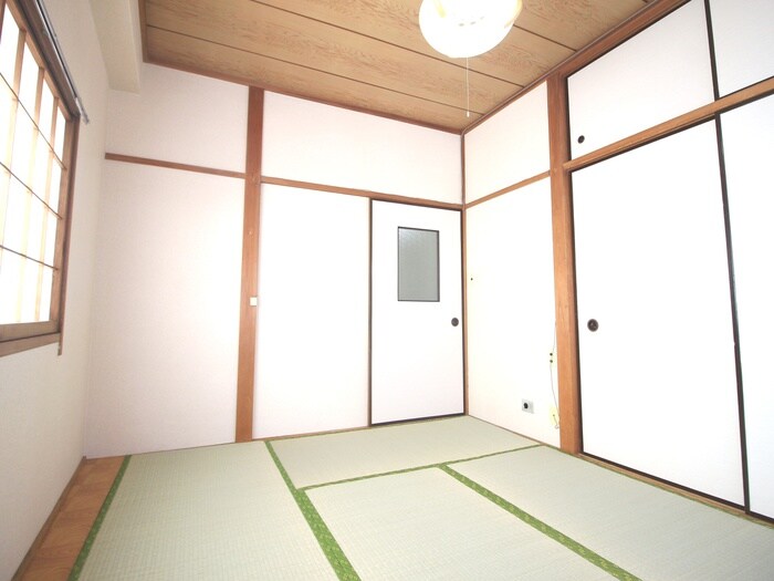 物件内観写真5　(居室)