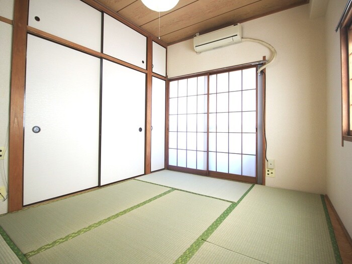 物件内観写真6　(居室)