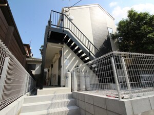 ベイルーム鴨居外観写真