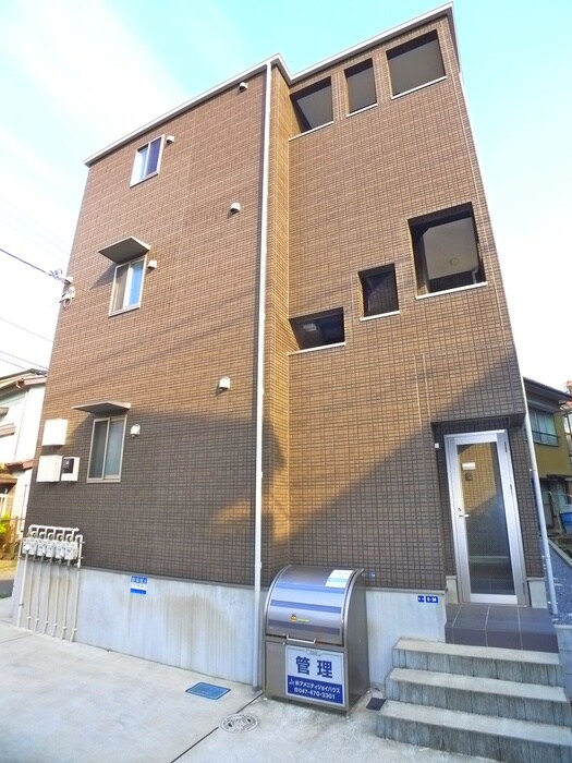 物件外観写真2　(外観写真)