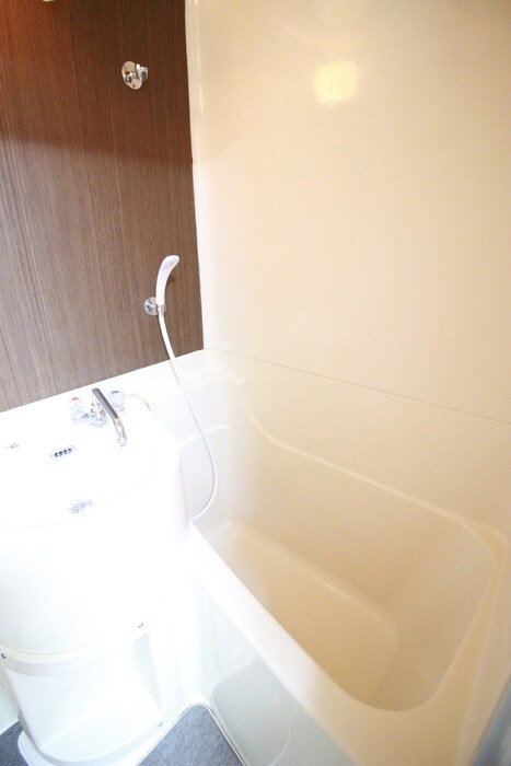 物件内観写真7　(バス／シャワールーム等)