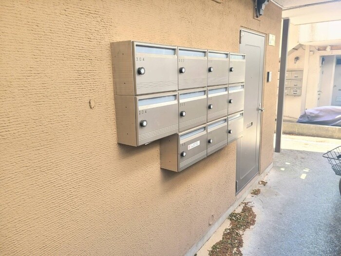 物件外観写真4　(建物設備)