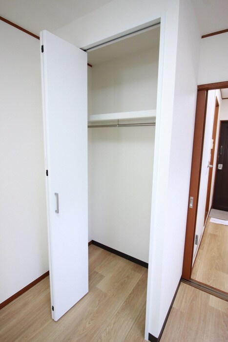 物件内観写真10　(収納)