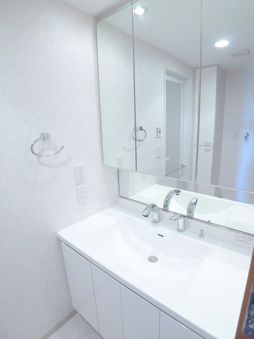 物件内観写真14　(洗面)