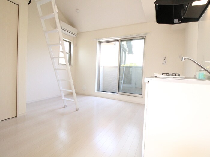 物件内観写真10　(居室)