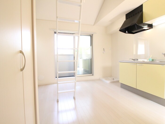 物件内観写真13　(居室)