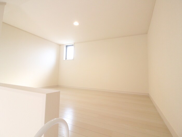 物件内観写真15　(ロフト)