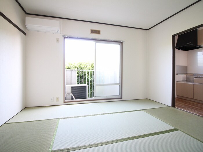 物件内観写真18　(居室)