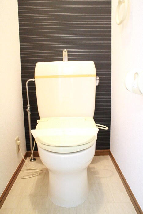 物件内観写真13　(トイレ)