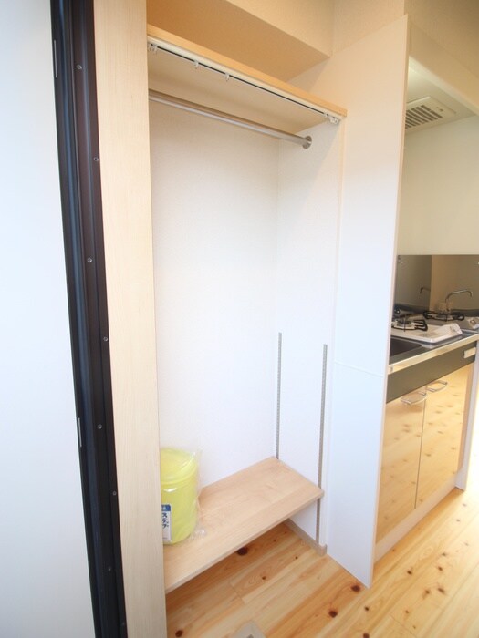 物件内観写真14　(収納)