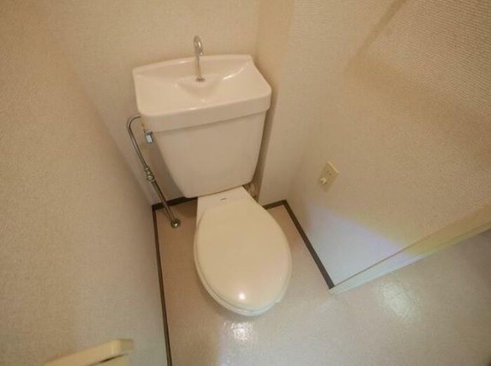 物件内観写真13　(トイレ)