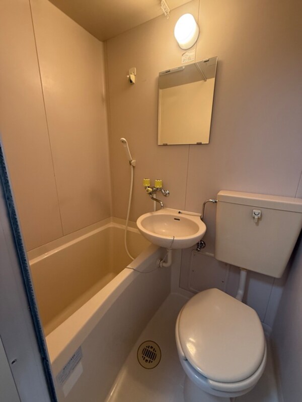 バス／シャワールーム等