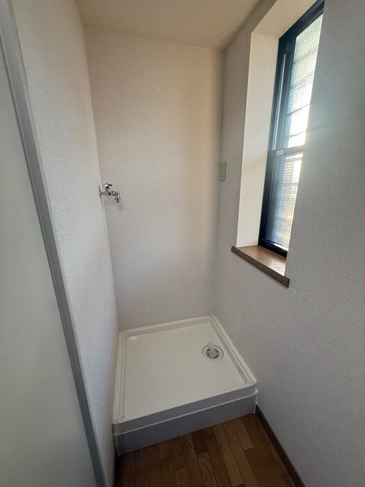 物件内観写真19　(洗濯機置場)