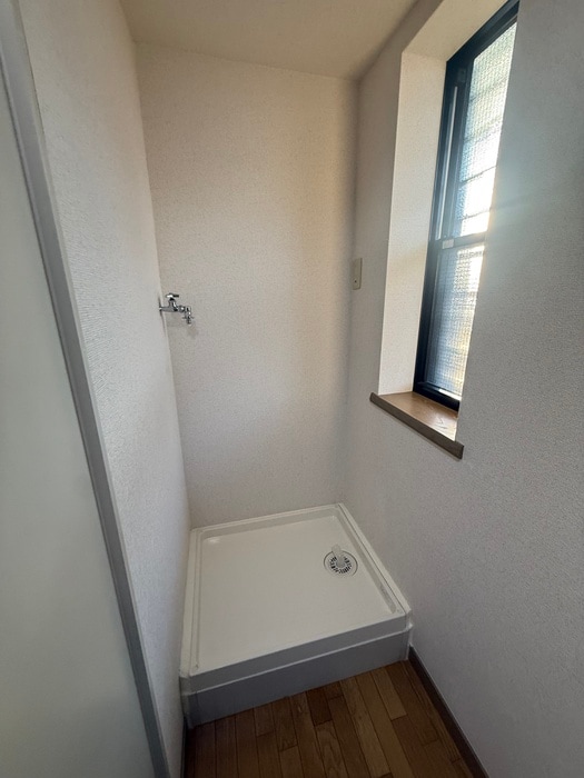 物件内観写真19　(洗濯機置場)