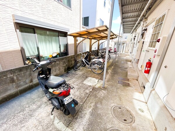 駐輪場